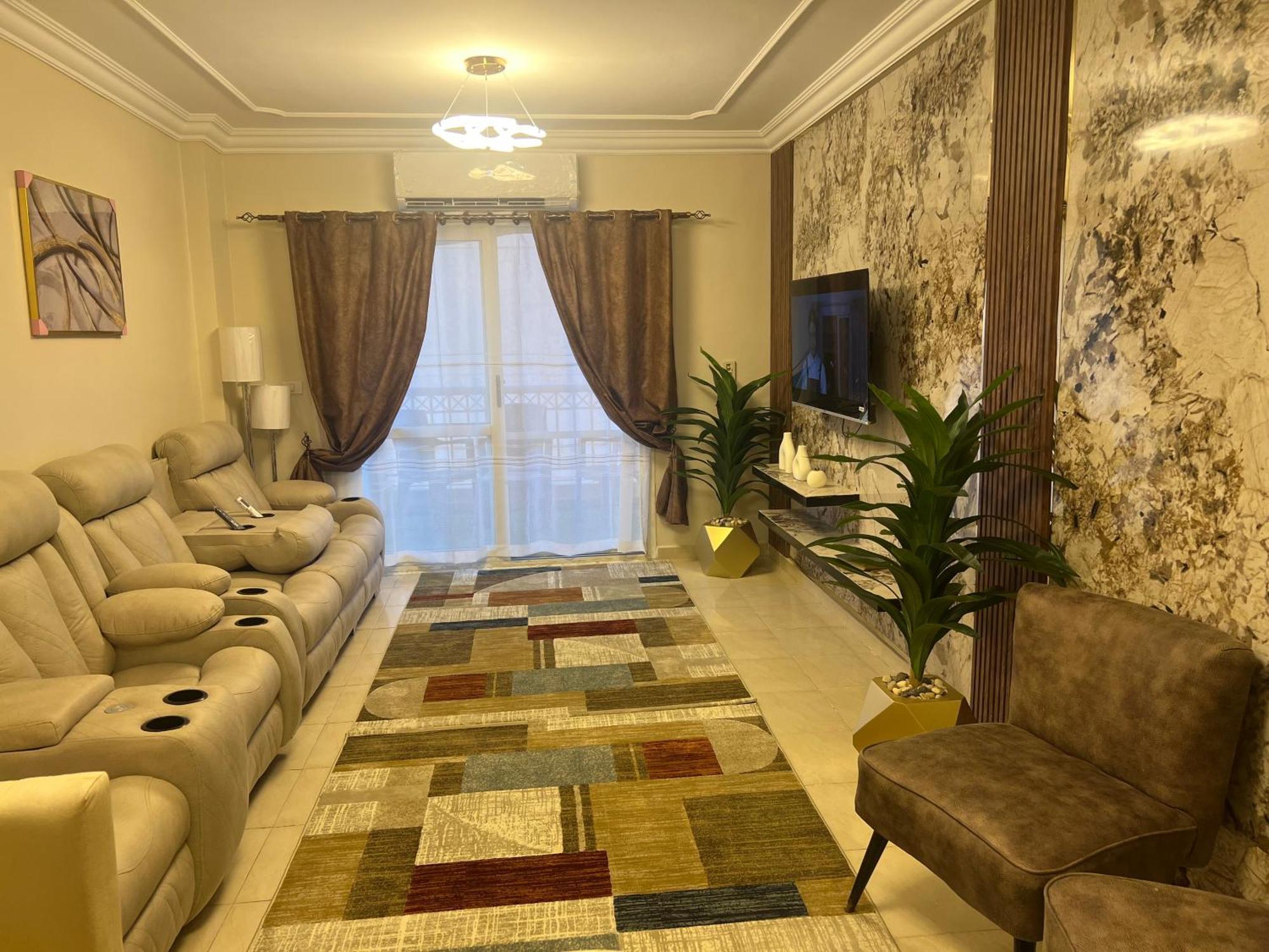 Luxurious Vip Apartment In Madinaty Furnished With High End Hotel Furniture 外观 照片